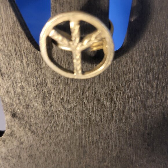 Vintage Brass Peace Sign Ring - Picture 4 of 4